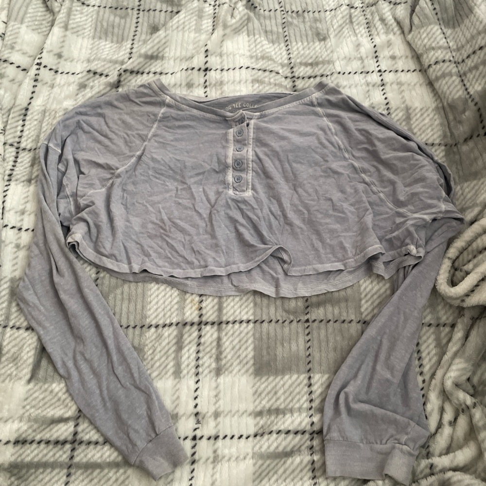 🩵🩵Gray Long Sleeve Cropped Top🩵🩵